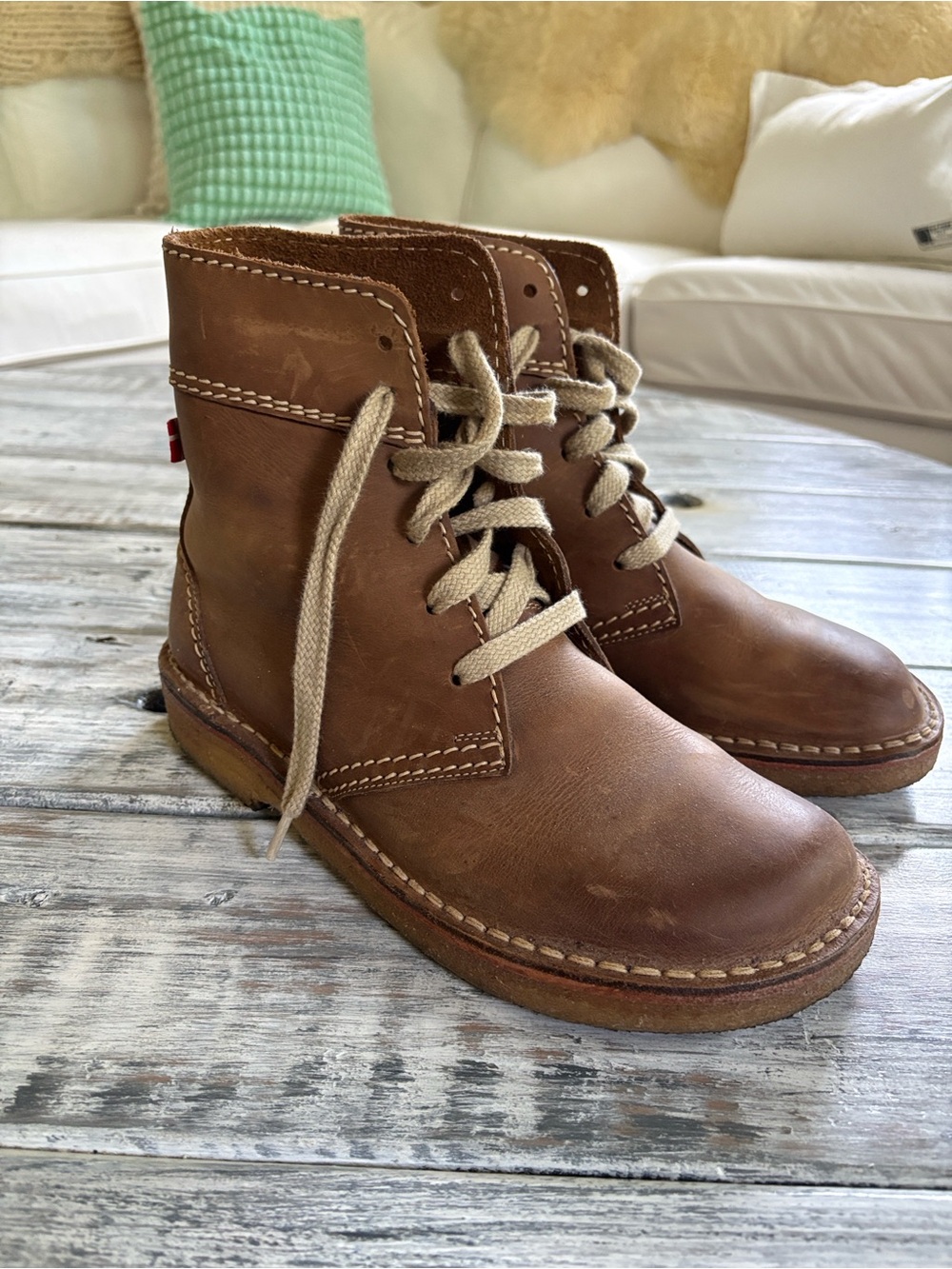 Duckfeet Faborg size 42, US men’s size 9
